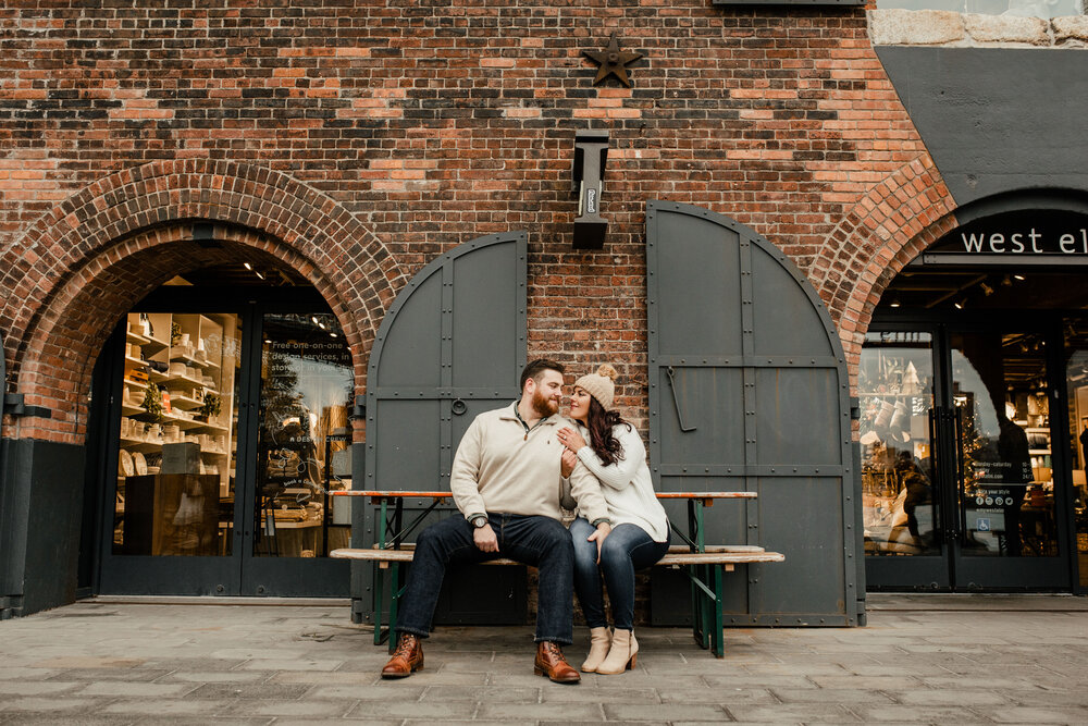 Angela + Dan | DUMBO Brooklyn Engagement Session